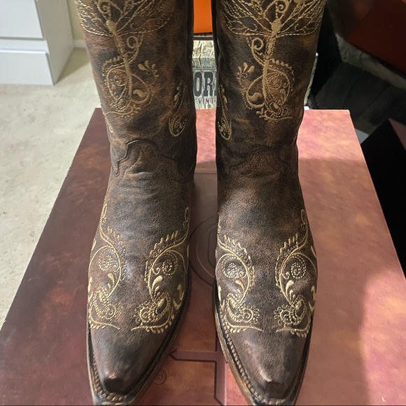 SOLD - Picture 4 of 4